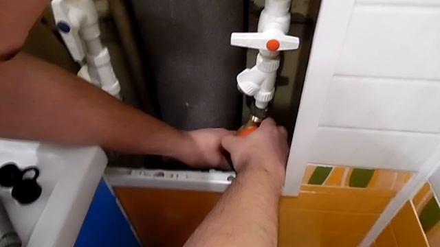 Замена счетчика воды за 5 минут своими силами смотреть онлайн