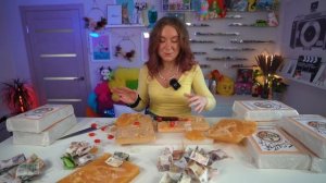 Купила 10 Штук ГИГАНТСКОГО ДЕНЕЖНОГО МЫЛА за 50000 РУБЛЕЙ! СКОЛЬКО Денег Внутри Я НАШЛА?!