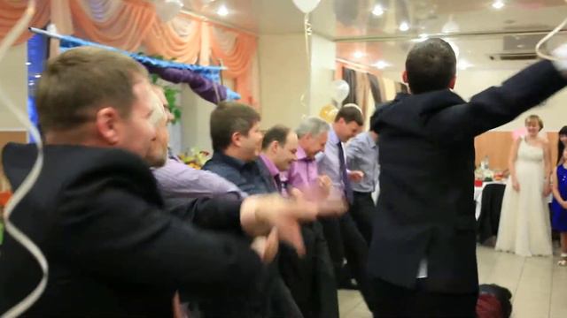 люди отдыхают) смотреть онлайн