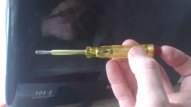 Обязательно проверьте свою микроволновку на радиацию Не фонит ли она Как это сделать смотреть онлайн