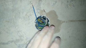 Монтаж дополнительных розеток в панельном доме