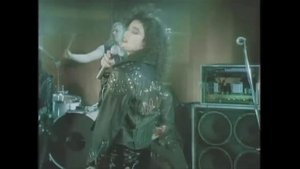 Alannah Myles - Love Is