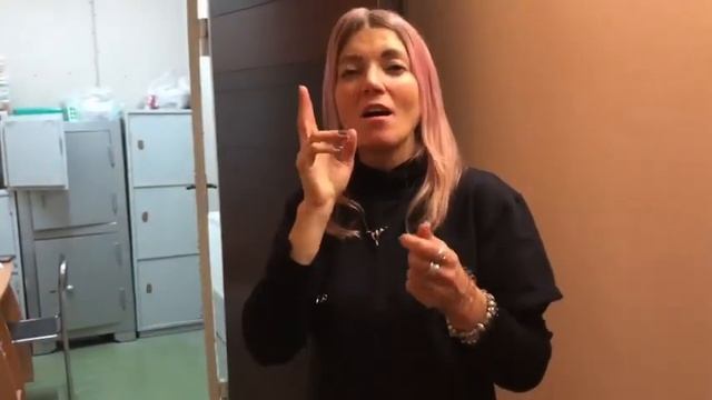 отрывки работы глухих и сувениров из янтаря NEWS DEAF Глухих 2 смотреть онлайн