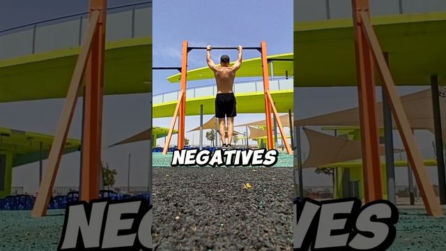 CAN'T DO PULL- UPS? \ Не можешь подтянуться?