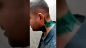 Горячим воском вырвал бороду