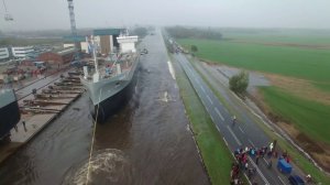 Спуск корабля на воду