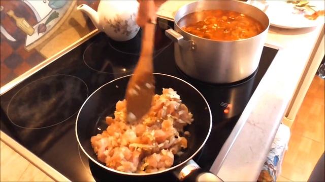 Тайский суп и блинчики из рисового теста. смотреть онлайн