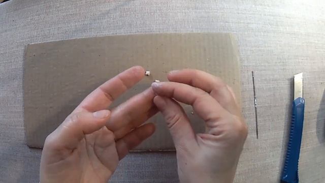 КАК СДЕЛАТЬ ПУГОВКИ ДЛЯ КУКОЛЬНОЙ ОДЕЖДЫ