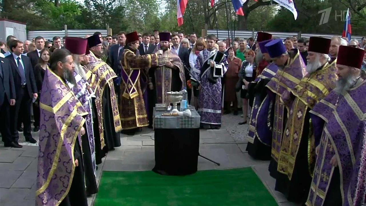 В Симферополе заложили капсулу в основание памятника Екатерине II