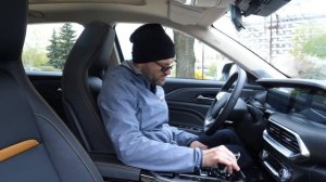 FAW Bestune T77 или Lada X-cross: - первый взгляд