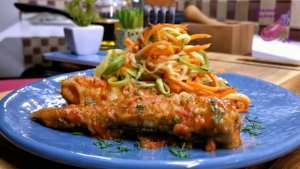 Самая НЕДОРОГАЯ РЫБА, а как вкусно! Потрясающий РЕЦЕПТ с КАБАЧКАМИ в од сковороде!