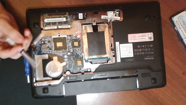 Замена термопасты на ноутбуке lenovo z570 смотреть онлайн