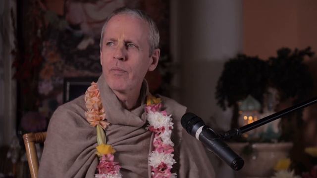 «Как настроиться на восприятие истины?». Шрила Бхакти Судхир Госвами Махарадж. 31 августа 2013 смотреть онлайн