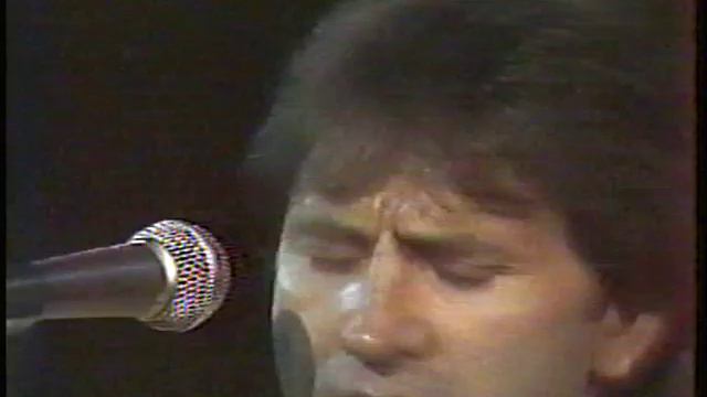 Mi mou thymoneis matia mou. Ntalaras Giorgos смотреть онлайн