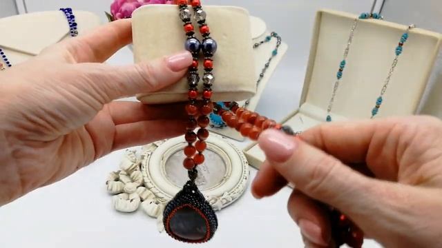 Украшения ручной работы. Сотуары.