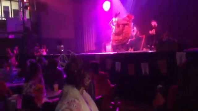 ALEGRÍAS DE CÁDIZ/LAURA SANTOS & ALEXANDRA JIMÉNEZ (2019) смотреть онлайн