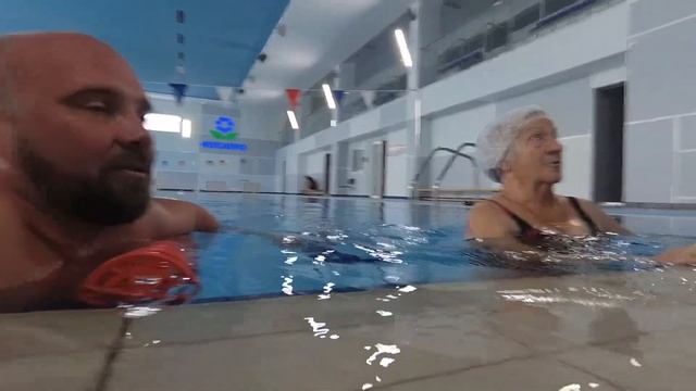 Халявный спортзал. Балаково. (Отлично провели время с мамкой) смотреть онлайн