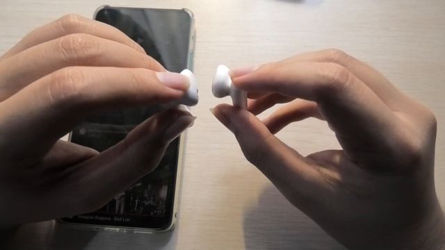 Unboxing & Quick Review : Xiaomi True Wireless Earphones 2 Basic Indonesia смотреть онлайн