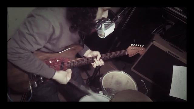 *“Psychedelic atmosphere” 1966 fender mustang through a Supro Titan amp смотреть онлайн