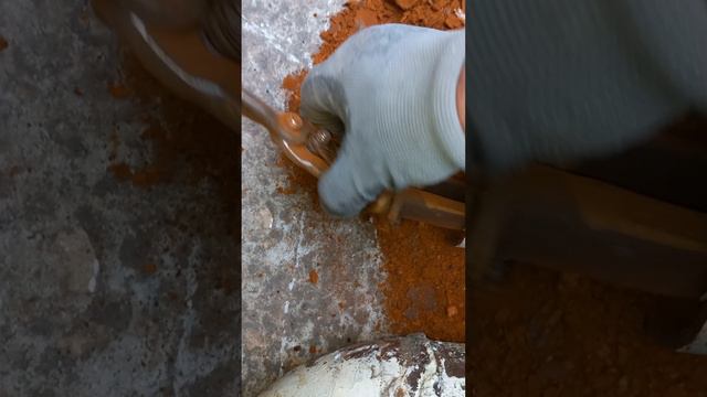 Ножницы по металлу в трубе хвс.