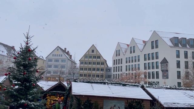 Ulm Part 2| The Tallest Church in the World| Ulmer Münster|Snow| Germany in Winter| 2022|KamyandSan смотреть онлайн