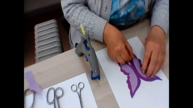 Цикл мастер-классов изготовления поделки-декора одежды "Бабочки своими руками" ЗАНЯТИЕ 3 смотреть онлайн