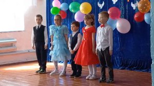 Песня "Всем на планете сияют звёзды..." 1 класс