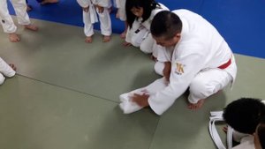 Как сложить кимоно. Способ из Японии.