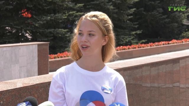 Поэтический флешмоб "Россия — Родина моя!" приурочен ко Дню самарской символики смотреть онлайн