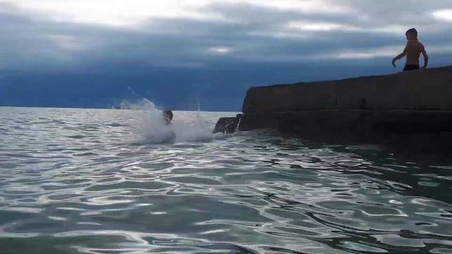 Дедеркой. Море 16.07.22. Пляж и цены по левому берегу. смотреть онлайн