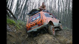 Обзор Нивы Тигр  Нива по жесткому бездорожью  Ушатали мотор, теперь будет 1,8 литра