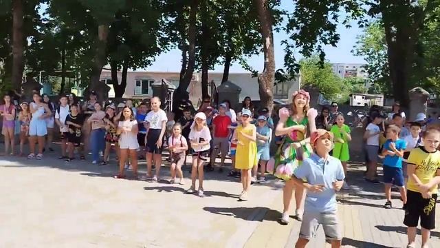 Летний лагерь Ромашка на базе школы№2.2023 смотреть онлайн