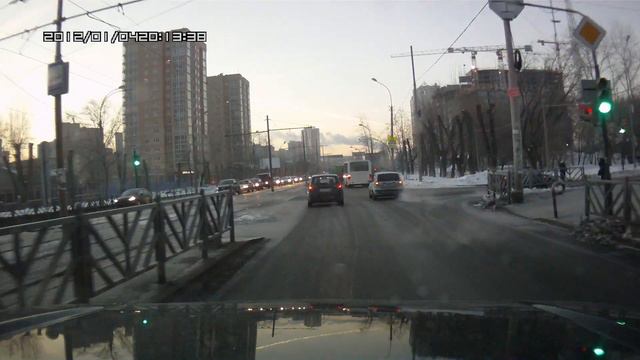 упал метеорит 15 февраля. Екатеринбург смотреть онлайн