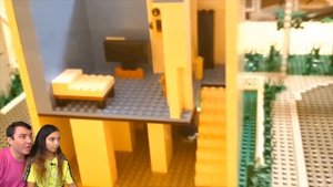 ЛЕГО ПРОТИВ РЕАЛЬНОЙ ЖИЗНИ ? Тревор Хендерсон В LEGO МИРЕ! Сиреноголовый, Мультяшный кот Валеришка