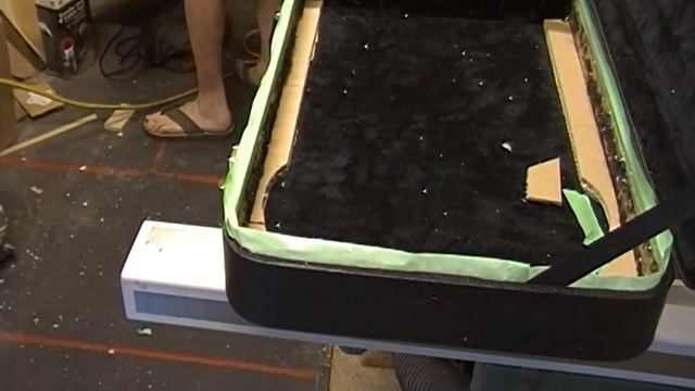 HOW TO CUSTOM FIT A GUITAR CASE - Part 3