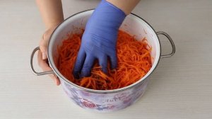 Обалденный салат на зиму из обычной моркови! Сколько не сделай - будет мало!