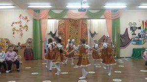 танец "Прялица"