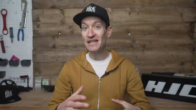 Is a Gravel Bike Really Much Slower Than a Road Bike? смотреть онлайн