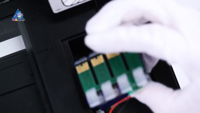 Как извлечь картриджи из каретки на примере Epson Stylus NX130 смотреть онлайн