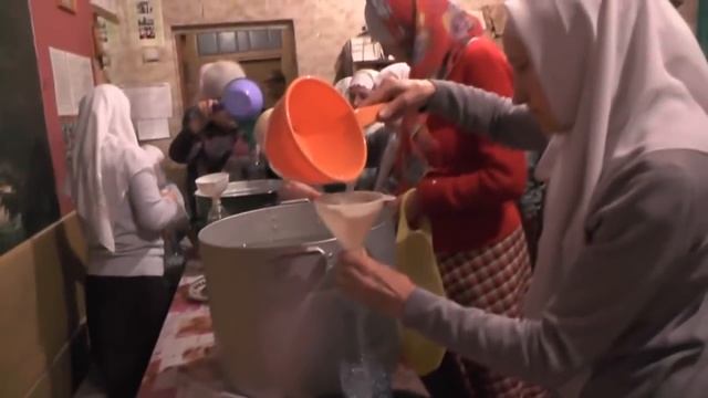 Разлив в розлив. И розлив в разлив. Святая вода во здравие души и тела. 19.01.2019 смотреть онлайн