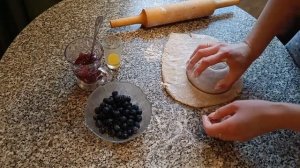 Черничное пирожное из мультфильма "Храбрая сердцем"