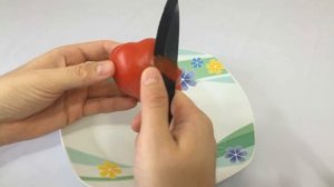 Роза из помидора - Украшения и цветы из овощей. | Carving tomato