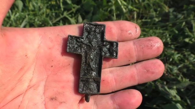 -=ШУРФ=- ЭТОЙ НАХОДКЕ 400 ЛЕТ / ЧТО МОЖНО НАЙТИ  ЗА ПЕРИМЕТРОМ ФУНДАМЕНТА !!! смотреть онлайн