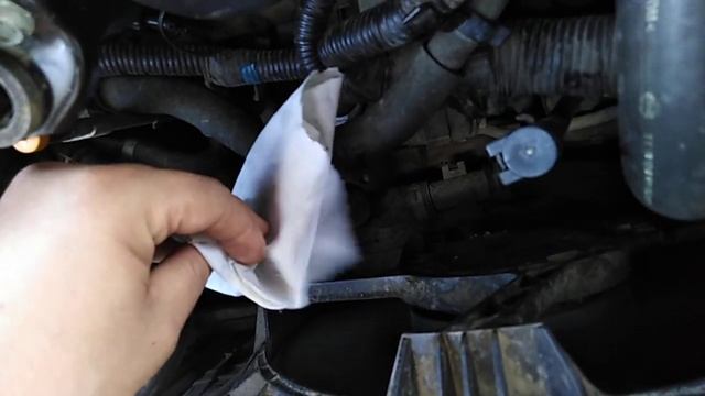 В какую сторону дует вентилятор радиатора Ниссан смотреть онлайн