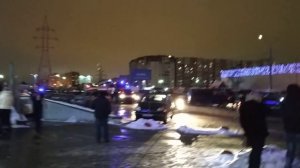 Акваполис ПОЖАР загорелась машина на подземном паркинге 1 января 2019 Псков