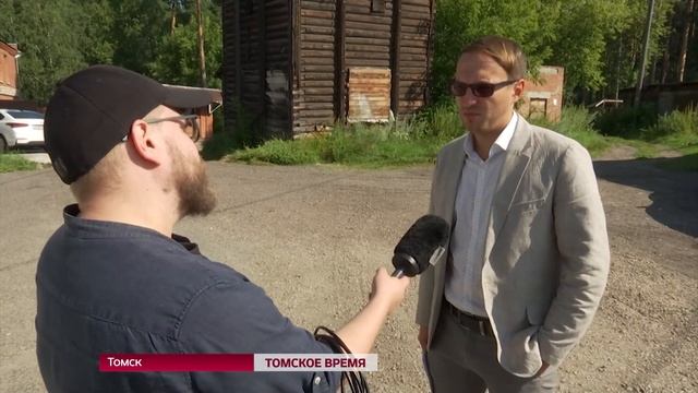 На Свечном проложили новый водопровод, но что-то пошло не так смотреть онлайн