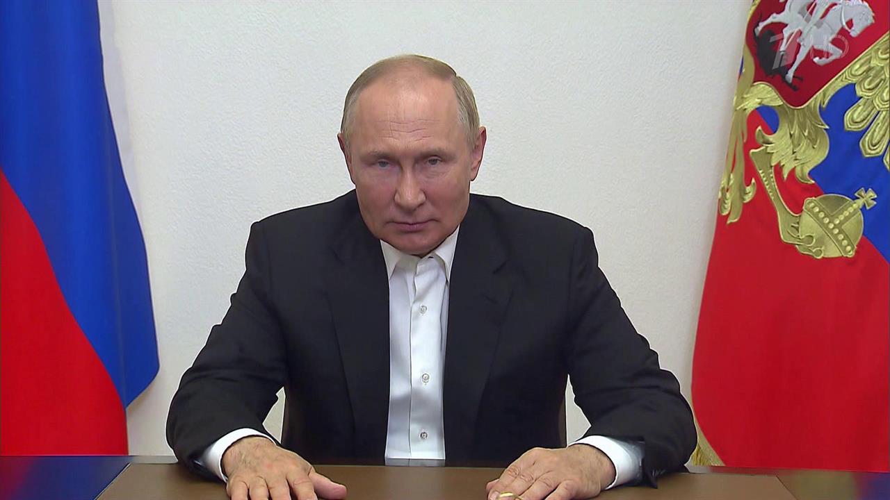 Владимир Путин направил обращение участникам фестиваля "Таврида.АРТ"