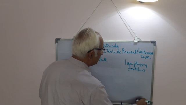 Simple Present Tense (part 1). Use of simple present tense and present continuous tense