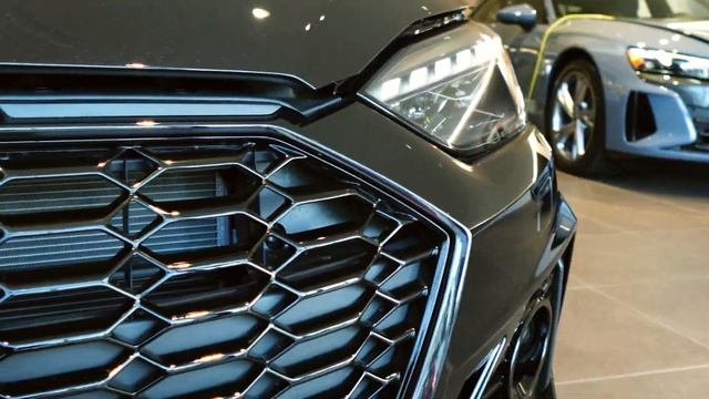 Салон AUDI в Beverly Hills. Как купить авто из США в Казахстан смотреть онлайн