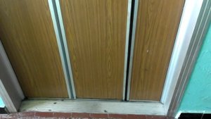 Лифты пассажирский и грузопассажирский КМЗ 1990 г. V=1 м/с, грузоподъемность 320 кг, 500 кг (616)